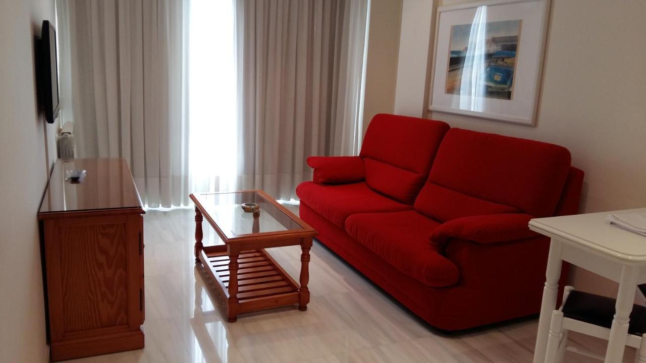 Apartamentos Maritimo Suites-Solo Adultos О-Грове Екстер'єр фото