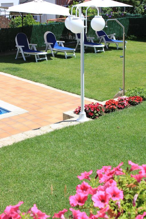 Apartamentos Maritimo Suites-Solo Adultos О-Грове Екстер'єр фото